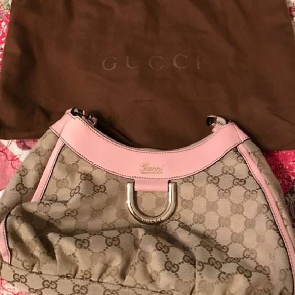 Gucci Handbags - Gucci bag